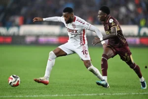 Süper Lig 2025 Sezonunda 100 Lira ile Canlı Bahis Rehberi